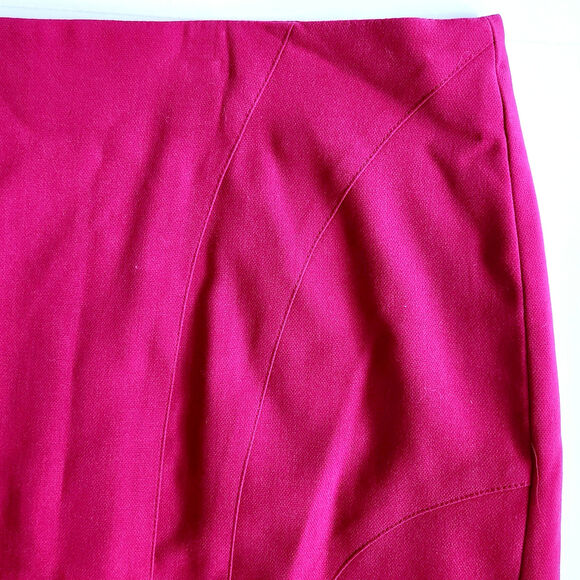 Banana Republic Ponte Seamed Stretch Pencil Skirt in Cerise Pink Size 14 NWT - Picture 6 of 9